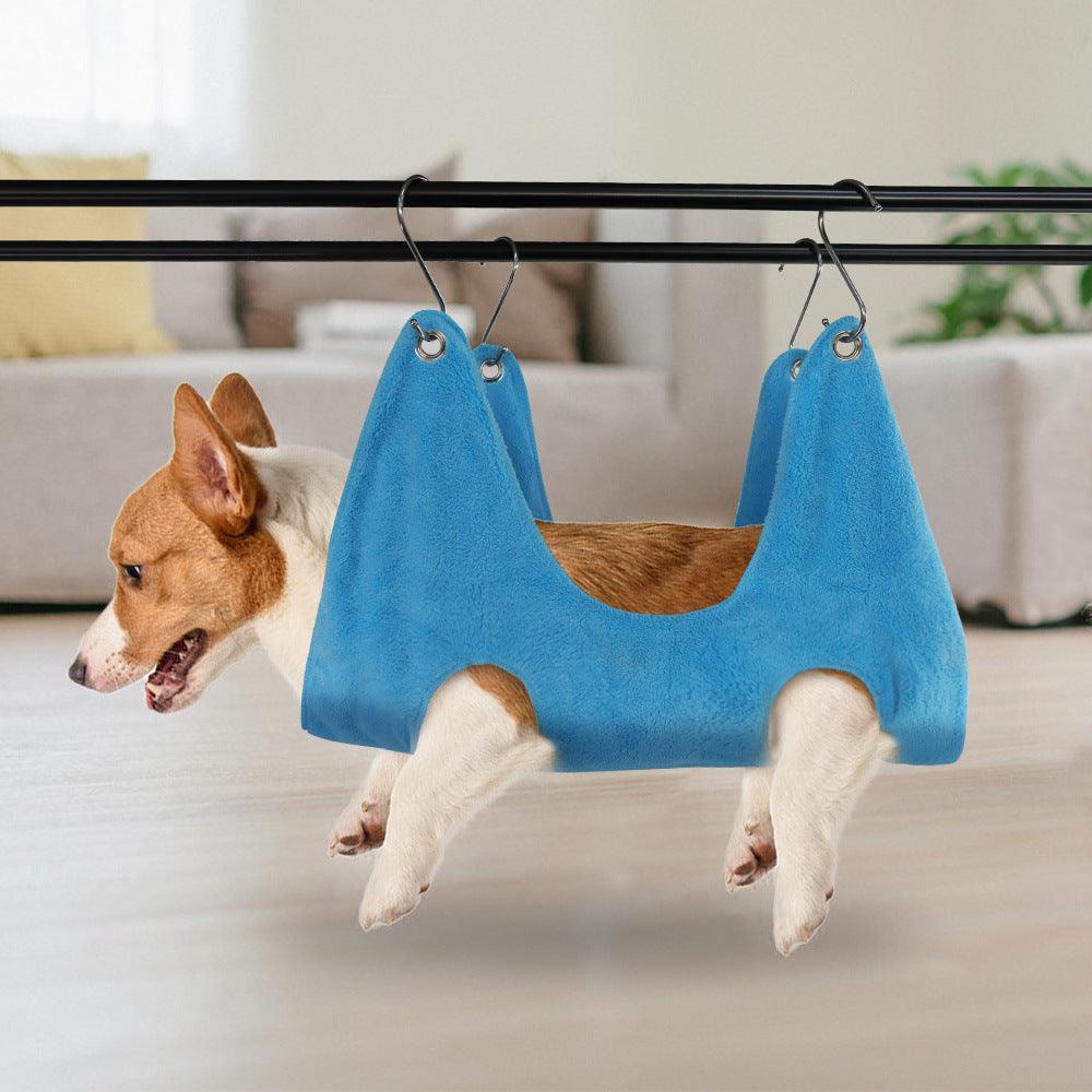 Versatile Pet Oasis: Restraints And Relaxation Haven For Dogs And Cats
