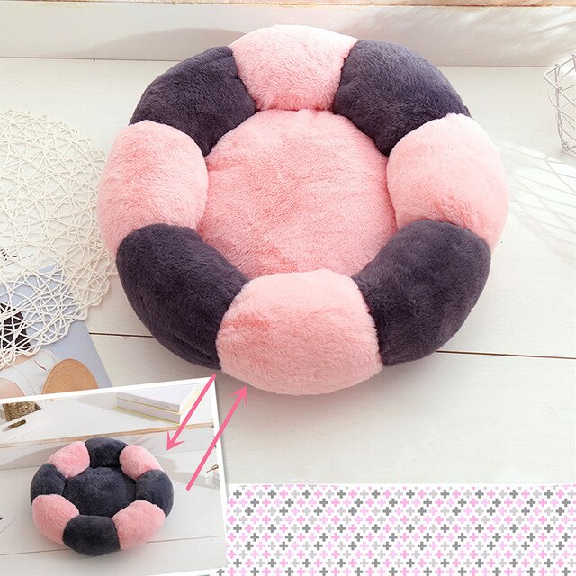 Flower Shaped Cat Bed Indoor Cozy Pet Beds Ultra Soft Plush Dog Basket Sunbed Warm Self-Warming House Sleeping Bag Cushion Mat